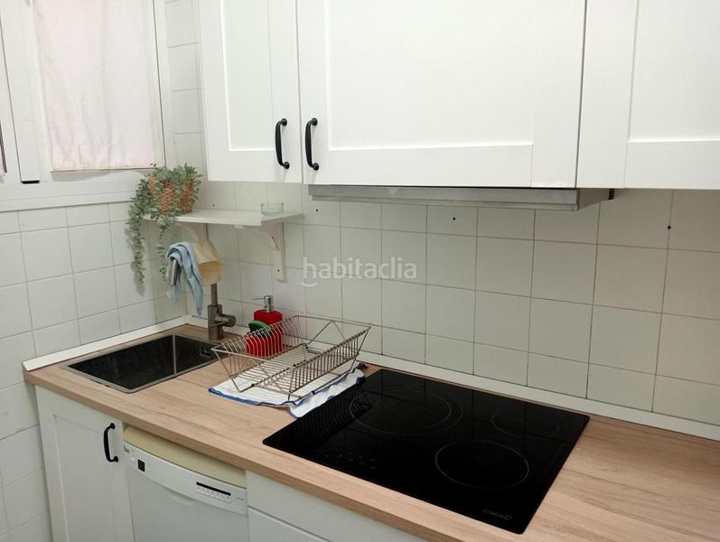 Foto e52fb6b9-be8d-4280-b6c7-b34e6f2b6ec6. Lloguer pis a La Calzada - La Florida Sevilla