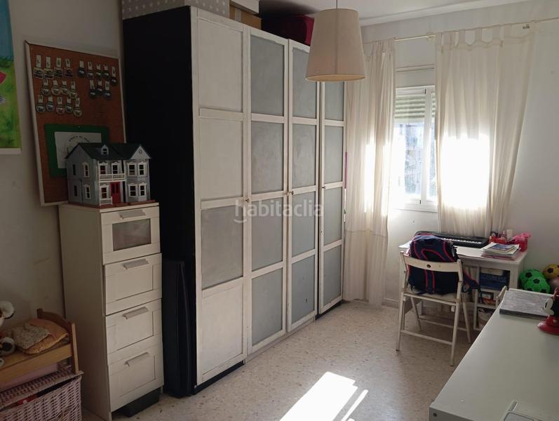 Foto c02b8953-99b2-445f-9e95-317a746960f4. Pis amb aparcament a El Cano - Los Bermejales Sevilla