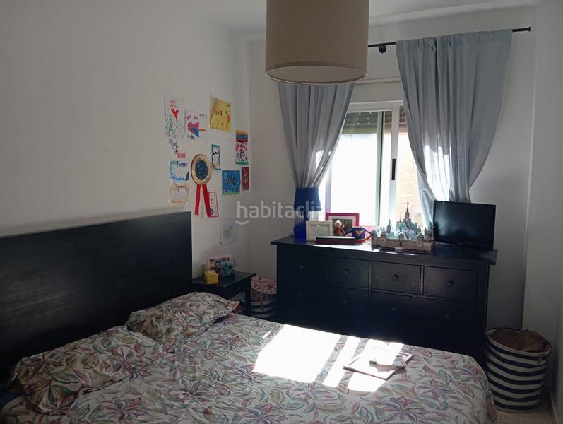 Foto f4e95885-0866-41f3-8279-2df735dc461d. Pis amb aparcament a El Cano - Los Bermejales Sevilla