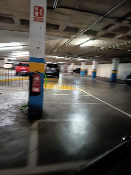 Foto 42ab4727-e03e-429a-8413-e8eb5fe1a013. Aparcament cotxe a San Pablo Sevilla