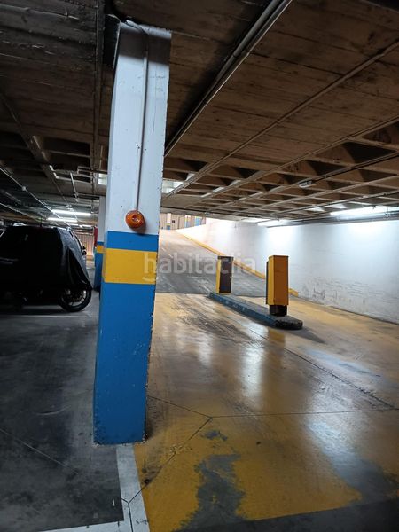Foto ecdaefdc-d640-4539-a239-5932c113b5bb. Aparcament cotxe a San Pablo Sevilla