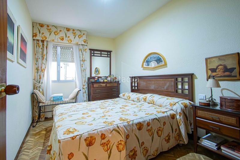 Foto 0c49b898-94d0-4f96-985c-7074afabf5a1. Pis amb calefacció aparcament a Parque María Luisa -Giralda Sur Sevilla