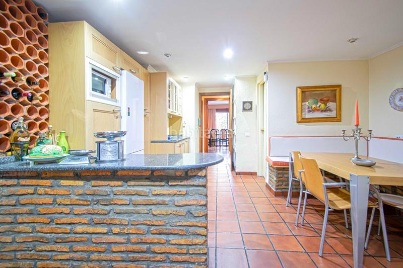 Foto 2892ceb3-c9da-4bad-89d9-5fe1f27e0772. Pis amb calefacció aparcament a Parque María Luisa -Giralda Sur Sevilla