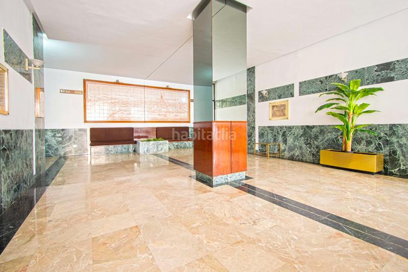 Foto 29c9d2b9-a60e-4926-a0bf-4d4e2a7e7fc5. Pis amb calefacció aparcament a Parque María Luisa -Giralda Sur Sevilla