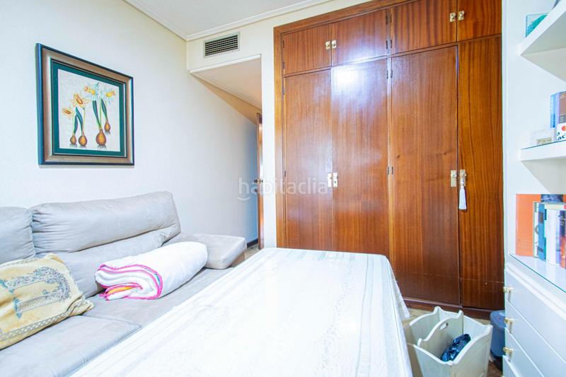 Foto 495f9518-d11e-4a9e-80af-e7d32a21f654. Pis amb calefacció aparcament a Parque María Luisa -Giralda Sur Sevilla