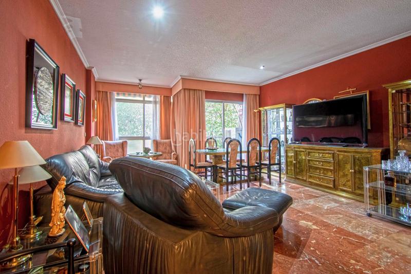 Foto a0a695bc-e452-4314-a775-ce73318f9f4d. Pis amb calefacció aparcament a Parque María Luisa -Giralda Sur Sevilla