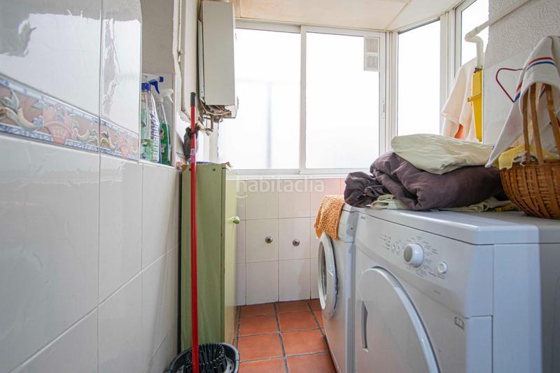 Foto d5af284d-d0ab-471d-b7b6-01cfd5d4ae62. Pis amb calefacció aparcament a Parque María Luisa -Giralda Sur Sevilla