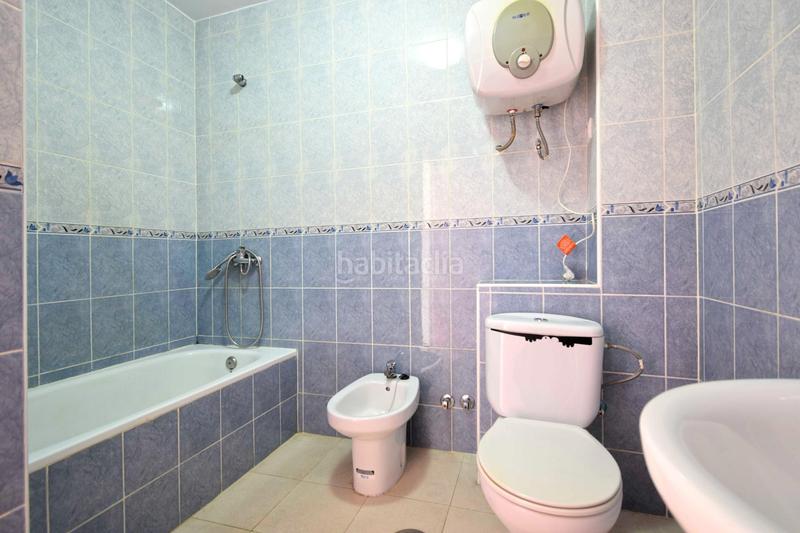 Foto bf3ad528-364f-4f88-82ee-dec900104a91. Pis a Cruz Roja Sevilla