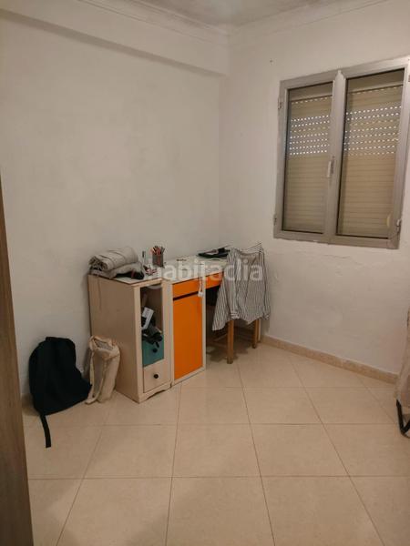 Foto 7a3ef748-9139-43aa-919e-a88e57d5fa62. Piso estupendo piso junto avenida de la barzola!!! en Sevilla