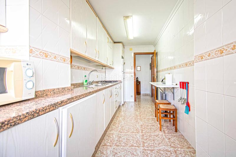 Foto 41430753-4278-4de1-a987-f231822152a4. Flat in Parque Alcosa Sevilla