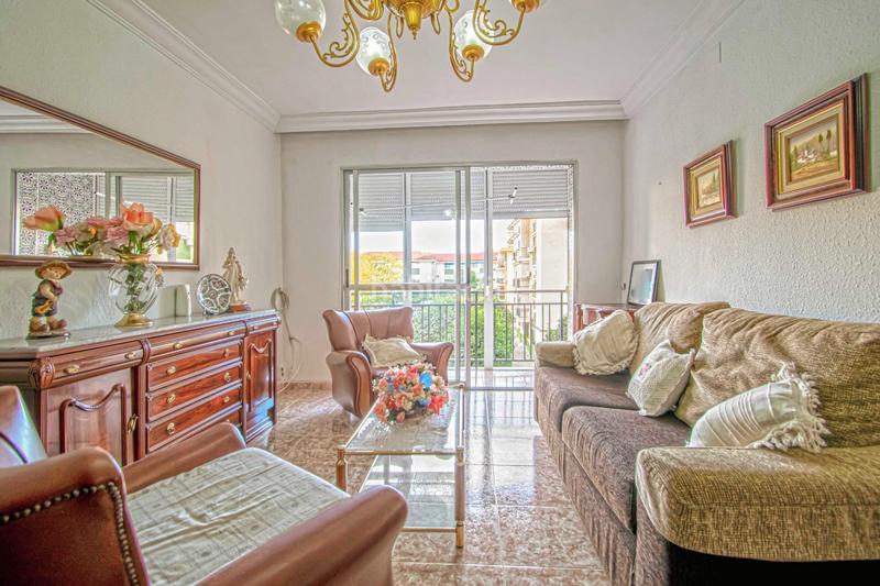 Foto b5f36282-b937-41e0-91ff-0845ce4f344c. Flat in Parque Alcosa Sevilla