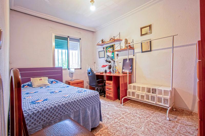 Foto f39549e0-ecba-436a-a666-35d8742e837e. Flat in Parque Alcosa Sevilla