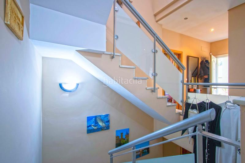 Foto 20a326b0-8750-4977-b34f-7dc88040dd66. Maison jumelée avec chauffage dans Centro Bormujos