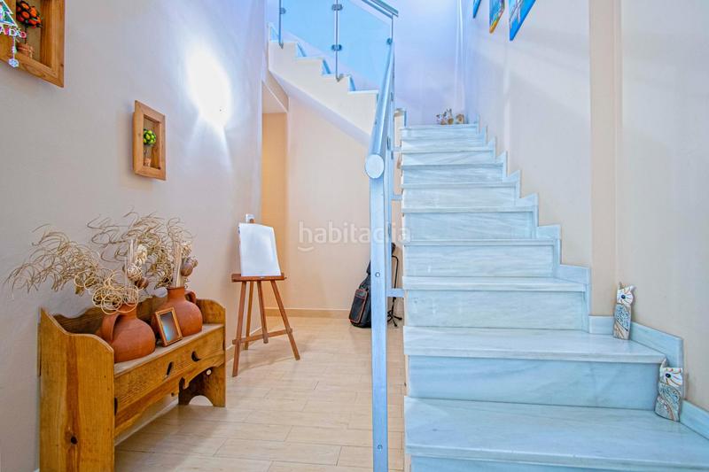 Foto 66e9693a-f801-4fea-b96e-0d9f5570a29d. Maison jumelée avec chauffage dans Centro Bormujos