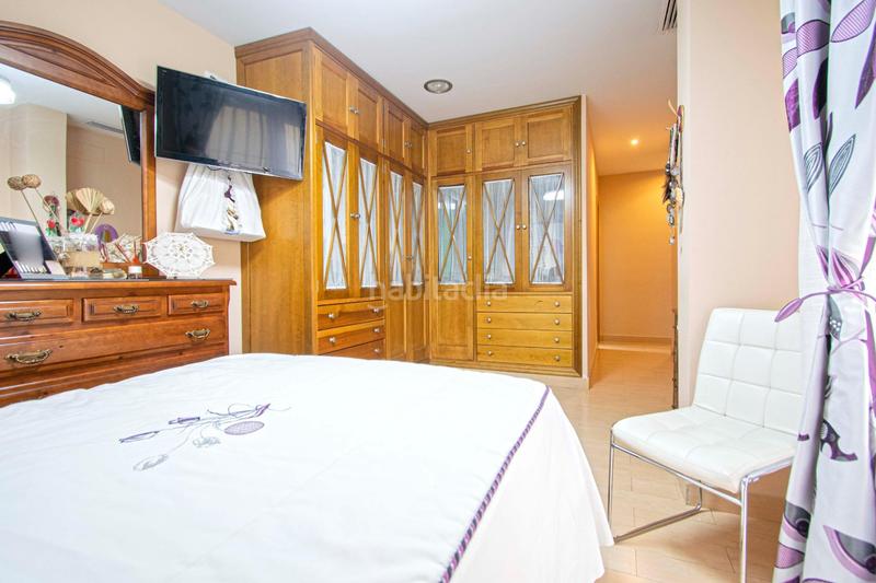 Foto c541a378-86bb-49b5-baaf-eb9e1c3d9f31. Maison jumelée avec chauffage dans Centro Bormujos