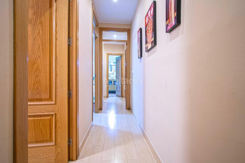 Foto e9f7c3c8-14a3-4625-a173-bb86dd271e68. Maison jumelée avec chauffage dans Centro Bormujos