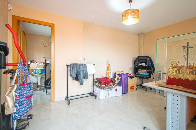 Foto ff43137b-55b8-4884-9ed4-02e951322a6e. Maison jumelée avec chauffage dans Centro Bormujos