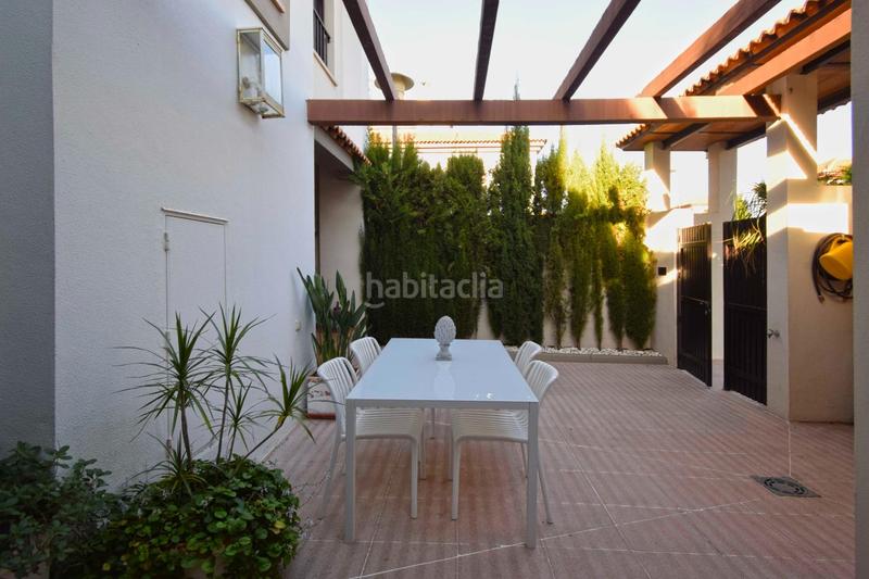 Foto 08c854e6-4f3f-4cd5-8741-bbcf0c52ae5a. Doppelhaus mit heizung pool in Las Pajanosas Guillena