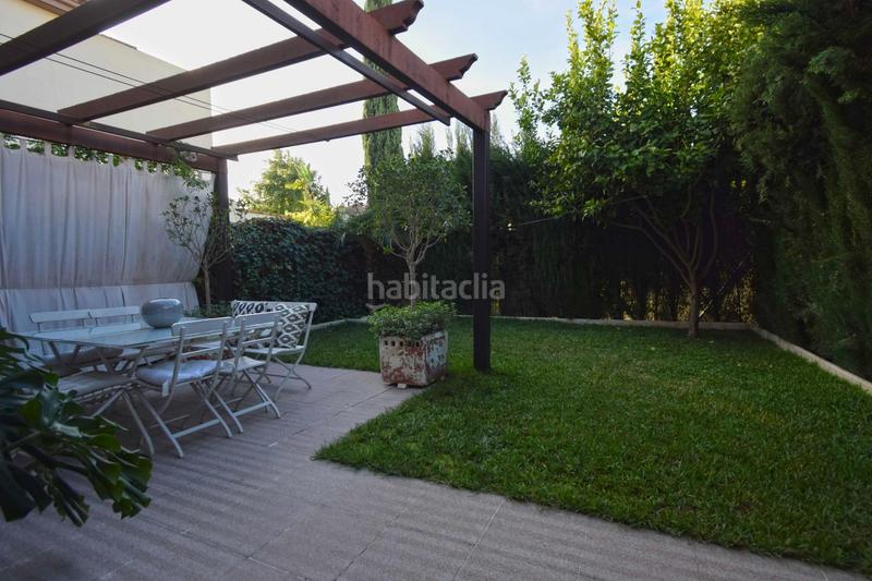 Foto 19b8f703-2cde-4150-9c11-c2e3242469ce. Doppelhaus mit heizung pool in Las Pajanosas Guillena