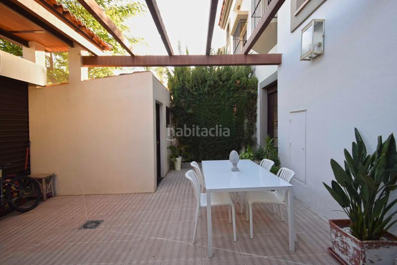 Foto 98d54ce1-47b9-4c08-8123-911d14ea1cc8. Doppelhaus mit heizung pool in Las Pajanosas Guillena