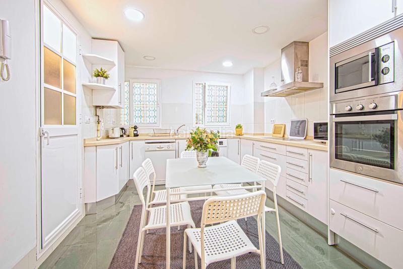 Foto de3237e2-2933-4590-af6f-354df70d5945. Pis amb aparcament a San Bartolomé Sevilla