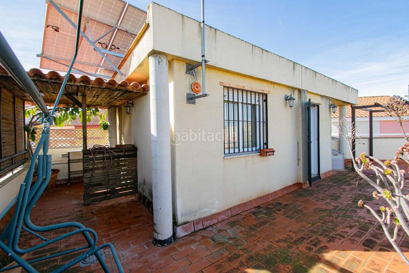 Foto 31b0fa2b-623f-44d1-b487-e6b5869307e2. Casa amb calefacció a Avenida Juan Diego Bormujos