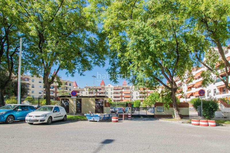 Foto 798c0c2d-5e04-457d-93b4-b1e7e7aec4be. Pis amb piscina a Urbadiez - Entrepuentes Sevilla