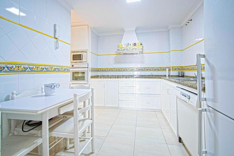 Foto dfa9b514-8794-4ccd-80b8-1d5a7f53aa86. Pis amb piscina a Urbadiez - Entrepuentes Sevilla