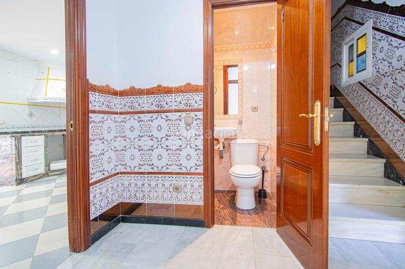 Foto 2c238038-0251-4d24-a5af-6724590b02fb. Casa adossada amb aparcament a colores - entreparques Sevilla