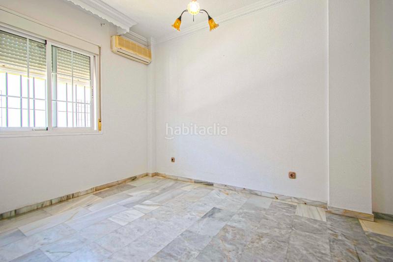 Foto afd1ce6a-c848-4376-a8b0-aa60ef7ac401. Casa adossada amb aparcament a colores - entreparques Sevilla