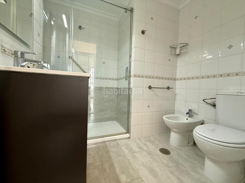 Foto 4cb7e7fd-4379-4441-a0ae-9c037aeb5bee. Pis amb calefacció aparcament piscina a Valdelagrana Puerto de Santa María (El)