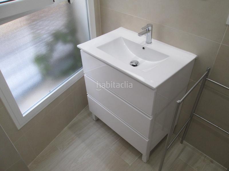 Foto 4145b221-89d6-4b26-8848-8a886c740dc9. Location appartement avec chauffage dans San Julián Sevilla