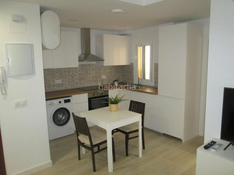 Foto d890621a-72e8-4ffc-83ab-2262a945f1e1. Miete etagenwohnung mit heizung in San Julián Sevilla