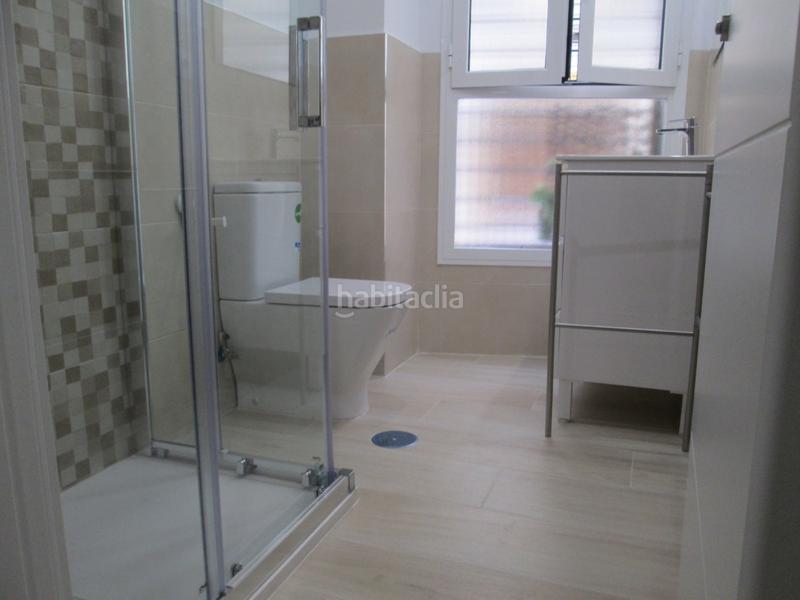 Foto b631568a-0bb9-4356-8338-56d92c1ac85c. Alquiler piso en San Julián Sevilla