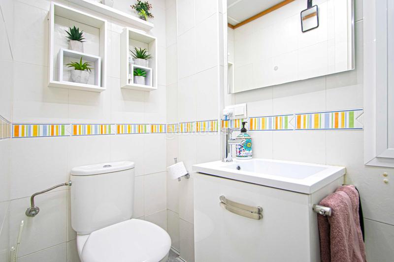 Foto 7898001d-460e-4294-9b39-e35aa253796d. Maison jumelée avec parking piscine dans Espartinas pueblo Espartinas