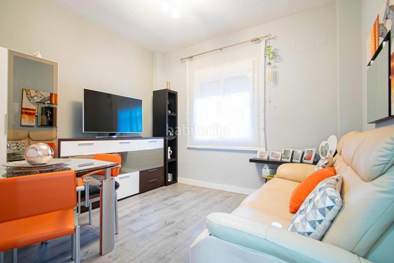 Foto b618f186-584f-4657-b1be-7ad666269235. Maison jumelée avec parking piscine dans Espartinas pueblo Espartinas