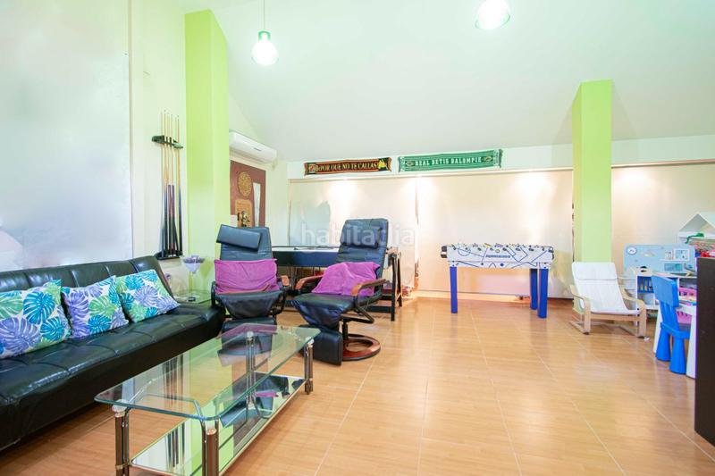 Foto c2b1bec5-0e92-47c8-bef3-ecea8bade0c4. Maison jumelée avec parking piscine dans Espartinas pueblo Espartinas