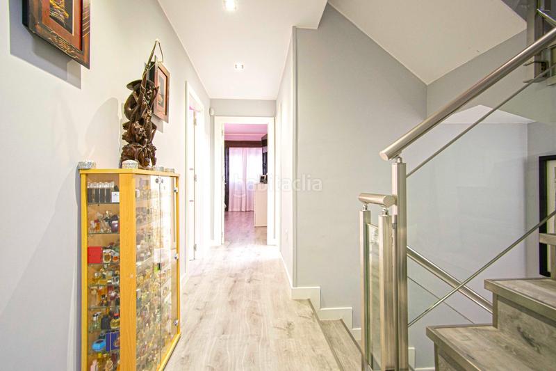 Foto c7d2044e-b863-4623-bea7-793b700165e6. Maison jumelée avec parking piscine dans Espartinas pueblo Espartinas