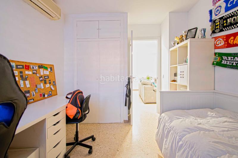 Foto 809f047a-69c0-4bdc-9244-66b7ec52bff4. Planta baixa amb calefacció a Urbadiez - Entrepuentes Sevilla