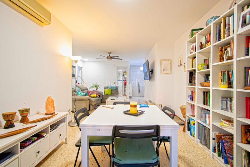 Foto af6c0f84-7f6d-40f6-9ed5-57f399c0f2be. Planta baixa amb calefacció a Urbadiez - Entrepuentes Sevilla