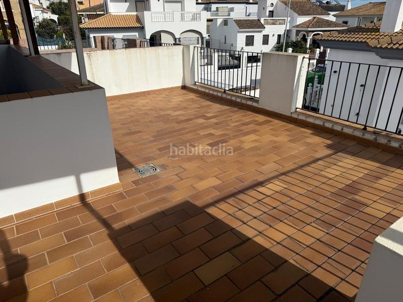 Foto 7134cdb6-288c-4d81-b3f7-dcf5bdf56a9e. Casa bifamiliare con parcheggio in Ayamonte ciudad Ayamonte