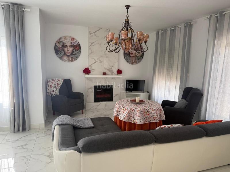 Foto aea62878-61ae-48b8-ad99-55bb0700606f. Casa bifamiliare con parcheggio in Ayamonte ciudad Ayamonte