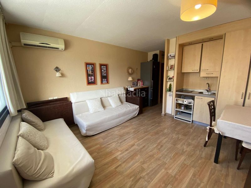 Foto 6a3318dc-3564-4b42-8867-20396a3083ec. Estudi amb piscina a Golf - Torre Almenara Almonte