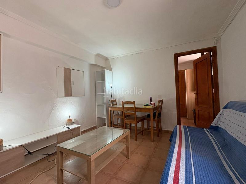 Foto 9fba6c36-cd9e-4f65-8043-77bc977814bf. Casa a schiera con riscaldamento in Feria Sevilla