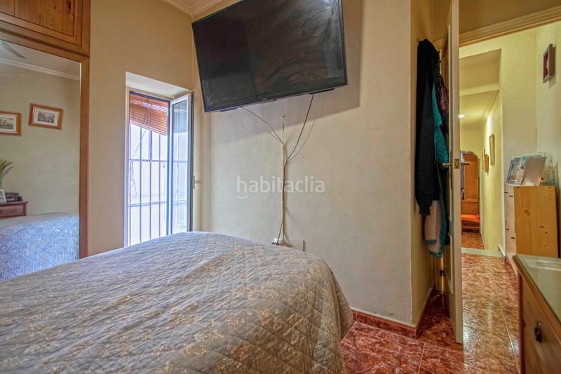 Foto d82765be-2b11-4441-9f1b-99bfb615a9ac. Casa a schiera con riscaldamento in Feria Sevilla