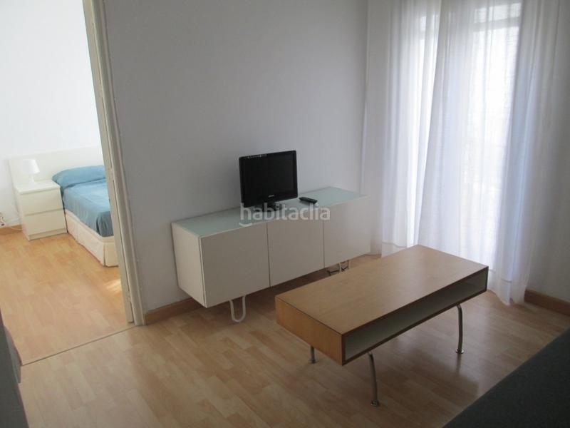 Foto 0ec64279-1b3f-4584-b618-56c6f40ba90f. Rent flat in Feria Sevilla