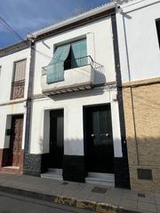 Casa a Pilas. Gran casa en pilas, junto plaza nuestra señora del rocío!!!