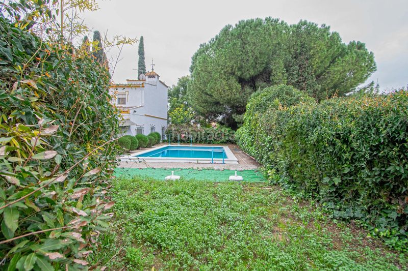 Foto 961a0937-dda3-4d39-a39e-1b2a49ddcc76. Casa amb aparcament piscina a ramal de Espartinas Espartinas