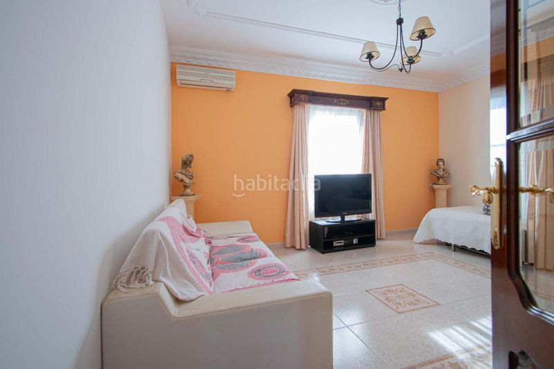 Foto 233912b2-6315-4a52-ab84-b79e273dcde9. Casa amb calefacció aparcament a Carmona
