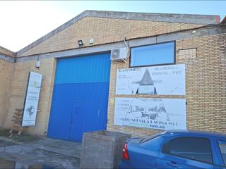 Pas-de-porte Bâtiment à usage industriel  Polígono majarabique. Se traspasa empresa de carpintería metálica en la rinconada